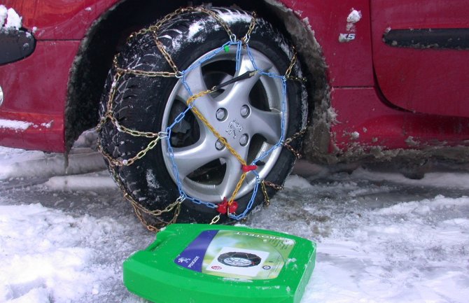 U Crnoj Gori od 15. novembra obavezna zimska oprema za vozila