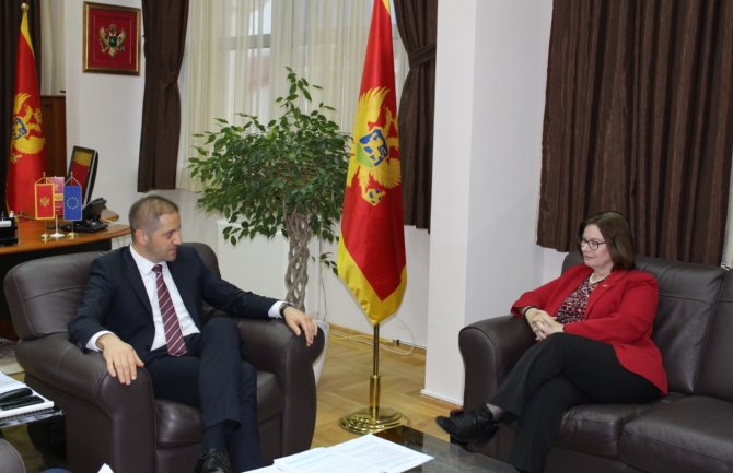 Realizuju 14 projekata vrijednih nekoliko miliona eura: Obnoviće najviše škola na sjeveru 