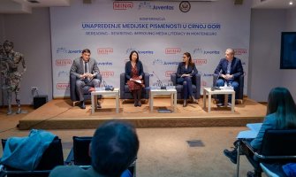  Polovina ispitanika smatra da crnogorski mediji različito izvještavaju o istim temama