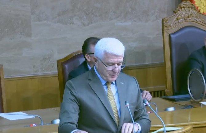 Vlada ne žali ni novca ni truda da zadrži mlade talentovane ljude u CG