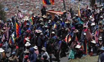 Policija u Boliviji suzavcem rastjerala pogrebnu povorku