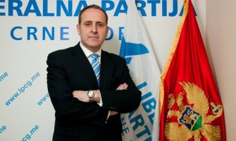 Popović: Bar mediteranska oaza Crne Gore 