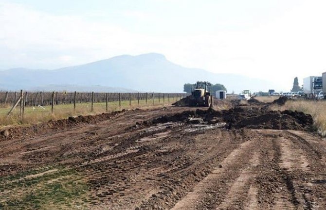 Počeli radovi rekontrukcije Ulice Vuka Karadžića vrijedna 852.417,07 eura