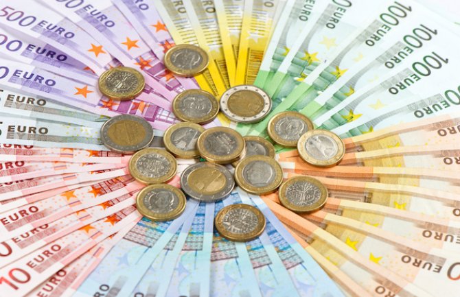 Iz CBCG pojasnili način primjene moratorijuma na otplatu kredita