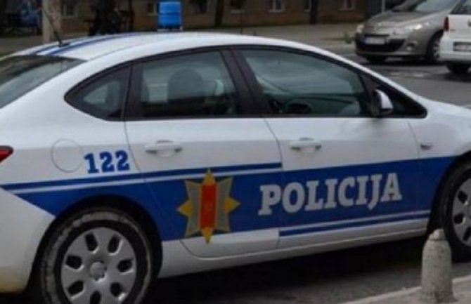 U Crnoj Gori za dan 12 saobraćajki, povrijeđeno pet osoba