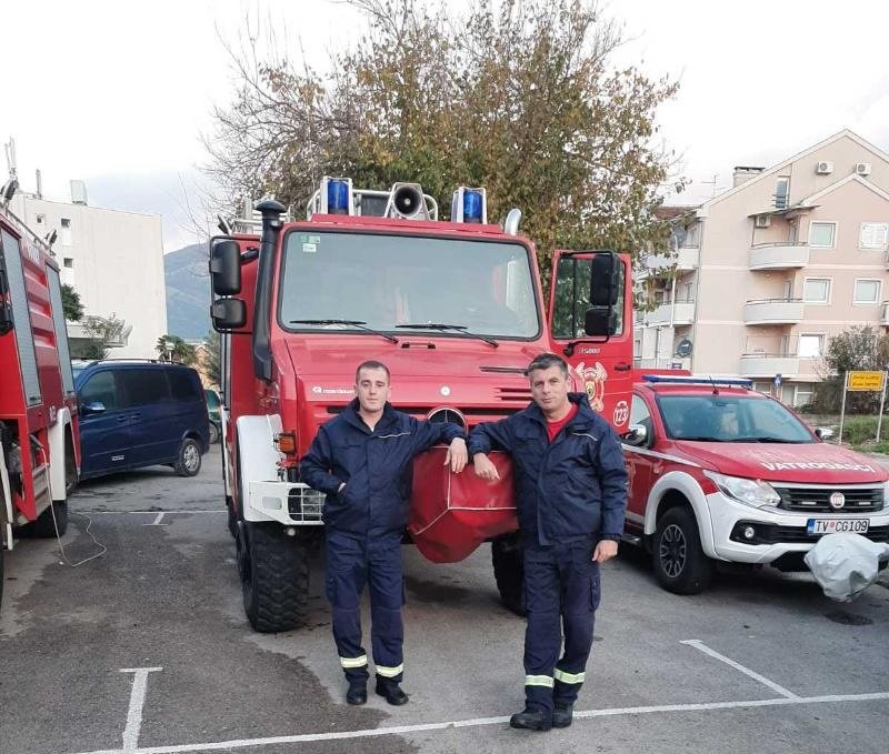 IMG23902188a20e742ef546fc871d1b5cffV