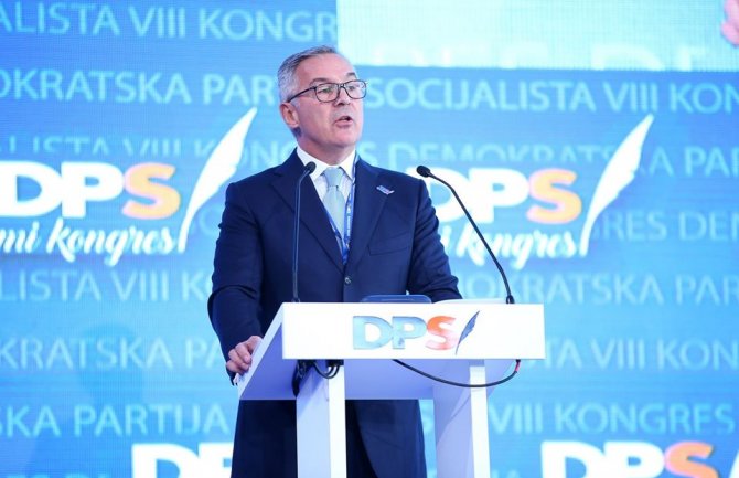 Đukanović: Da smo se '99te pokolebali NATO i EU bi nam danas bili daleko, ako bi Crne Gore uopšte bilo