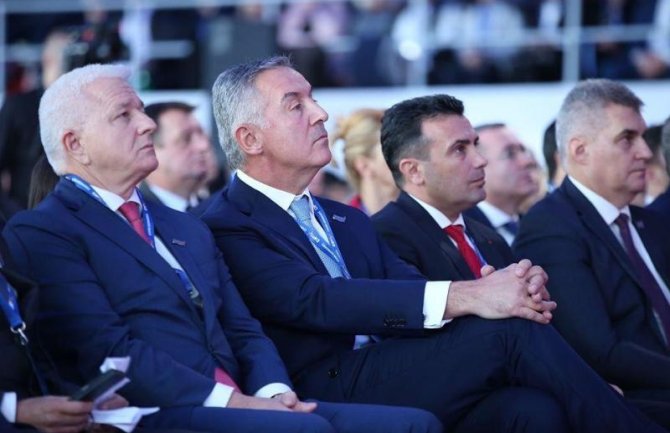 Svi opštinski odbori predložili Đukanovića za predsjednika, prioritet DPSa odbrana crnogorskog identiteta