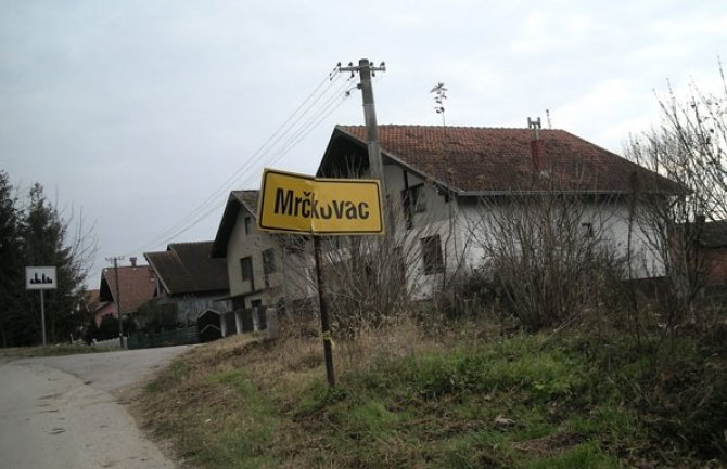 Drogiran i pijan pretukao nepokretnog ujaka i majku sa smetnjama u razvoju zato što mu nisu dali novac