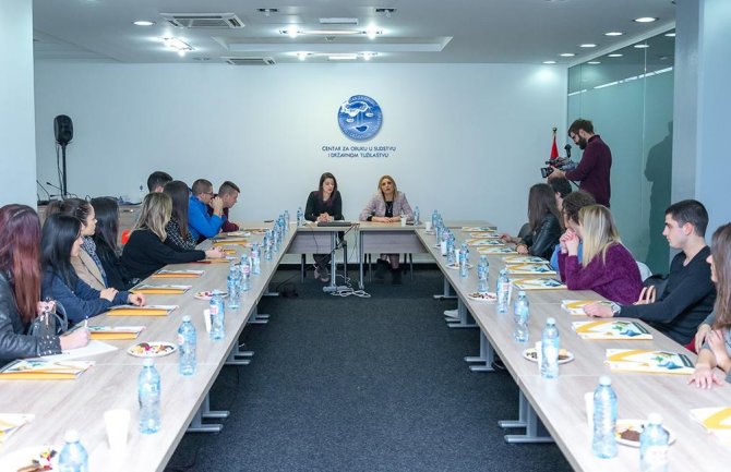 Studenti Pravnog fakulteta od početka studija da uče o medijaciji