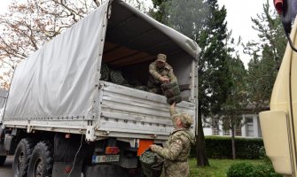 Ministarstvo odbrane poslalo pomoć Albaniji: Šatori, ćebad i vreće za spavanje za ugrožene