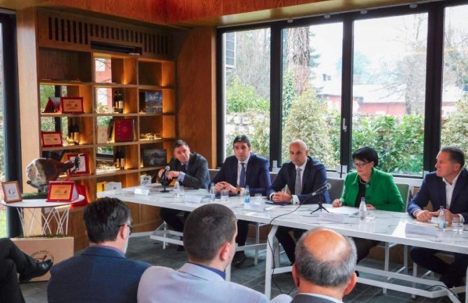 Međunarodni sajam pršute u junu na Cetinju