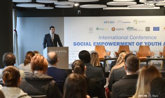 Janović: Bićemo podrška mladima u riziku