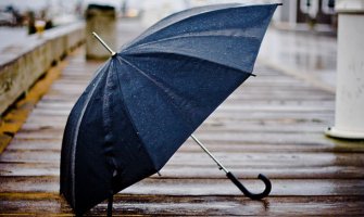 Oblačno, krajem dana kiša