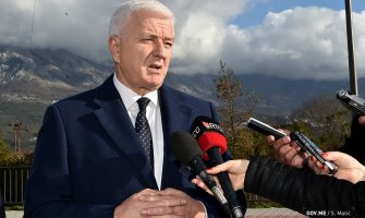 Marković: Zakonom nećemo istjerivati sveštenstvo iz postojećih objekata SPC