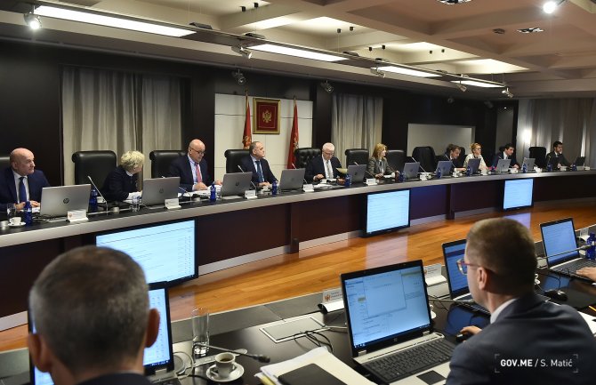 Vlada: Mitovi o prijedlogu Zakona o slobodi vjeroispovijesti