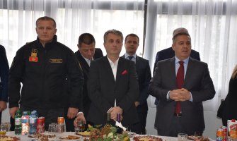 Nuhodžić: Obeshrabrićemo sve koji misle da će napadi na policajce biti nekažnjeni