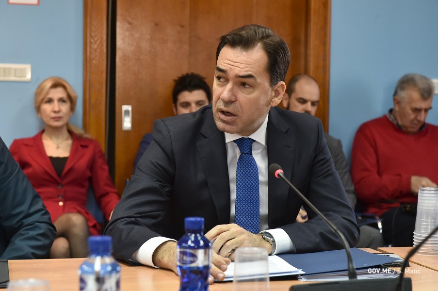 4926818745265fbba227ao