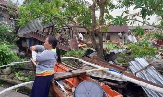 Tajfun pogodio Filipine na Božić, najmanje 16 mrtvih 