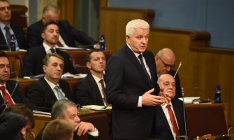 Marković nakon razgovora sa Amfilohijem: Zakon nema skrivenu agendu, u pitanju je nepovjerenje