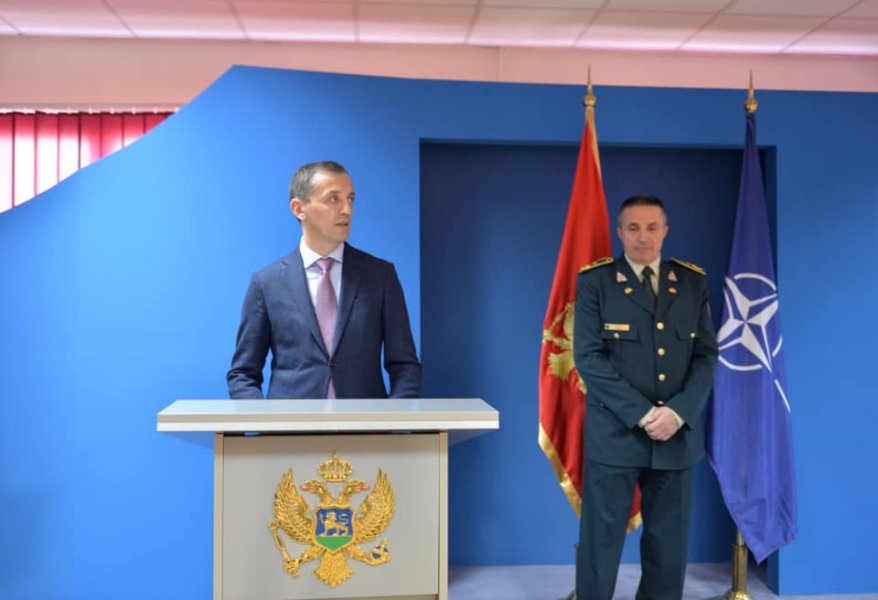 8043125125955159106825288344365382970114048n