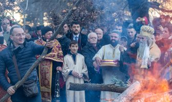 Amfilohije: Širite ljubav i bratsku slogu; Mihailo: Zakon osnov pravne i evropske CG