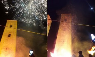 Joanikije: Nećemo klonuti duhom; Amfilohije: Čudo Božije što se događa sa nama Crnogorcima (VIDEO)