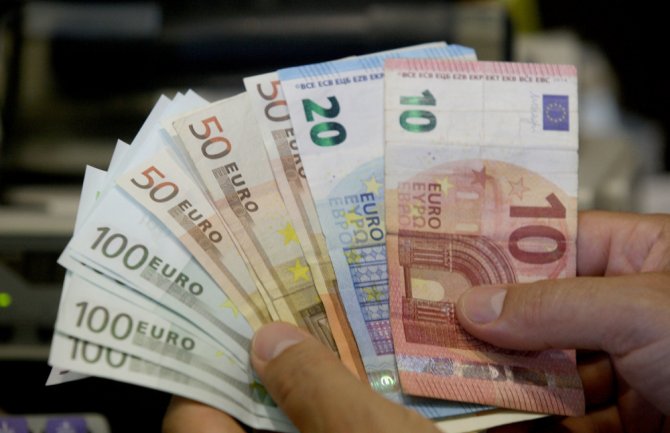 Počinje isplata materijalnih davanja 