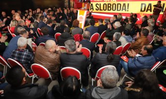 Demokrate: Više od polovine građana izloženo izuzetno zagađenom vazduhu