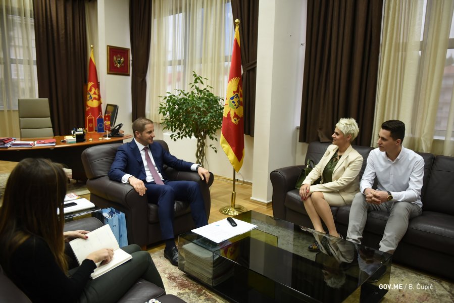 49158047561ad87237a91k