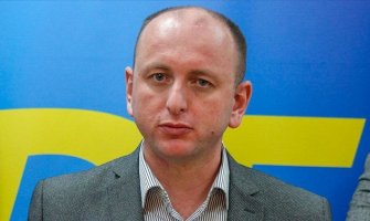 Viši sud još nije odlučio hoće li Kneževiću skinuti nanogicu