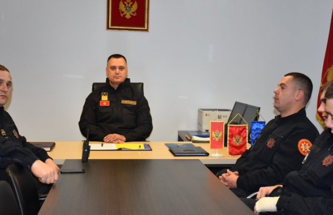 Primjetna tolerancija policajaca, cilj objavljivanja fotografija službenika njihova diskreditacija, omalovažavanje i ugrožavanje sigurnosti