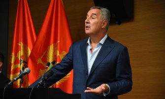 Đukanović: Ne dozvolite da se vaša vjerska sloboda zloupotrebljava da bi se srušila CG