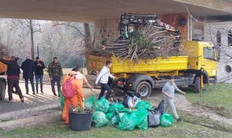 Čistili otpad iz rijeke Ribnice(FOTO)