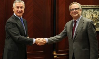 Davidse čestitao Đukanoviću na odličnoj ekonomskoj godini