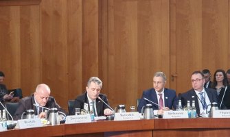 Nuhodžić: Saradnjom protiv ilegalne trgovine vatrenim oružjem