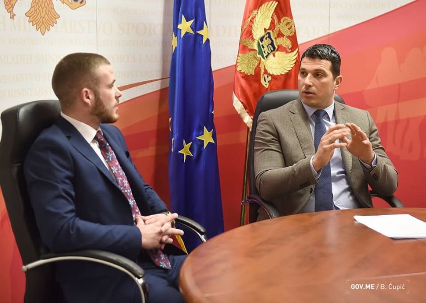 840936257385383266706633977699062571859968o