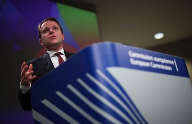 Đukanović i Marković sjutra sa Varheljijem