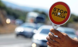 Zatvorska kazna za vozače koji voze pod uticajem alkohola, droga, kao i za one koji prekorače brzinu 