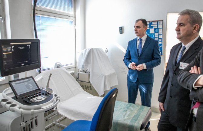 Kvalitetnija zdravstvena zaštita: U Domu zdravlja Ulcinj novi mamograf i ultrazvučni aparat