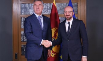 Iskoristiti trenutak i stvari na Balkanu vratiti pod evropsku kontrolu