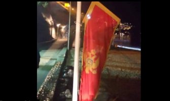  Paljenje crnogorske zastave u Budvi zlonamjerna provokacija 