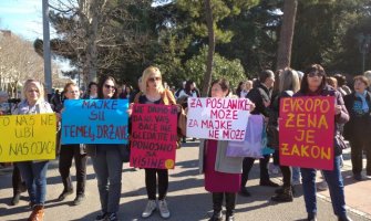 Majke neće odustati od okupljanja: Ljudski je pogriješiti, još više tu grešku ispraviti