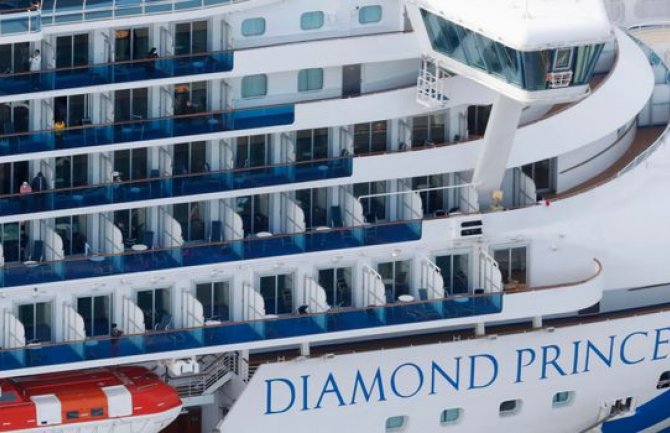 Korona virus: Crnogorski državljanin na kruzeru se osjeća dobro, očekuje iskrcavanje 