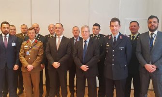 Dodatno unaprijediti odbrambene sposobnosti i kapacitete