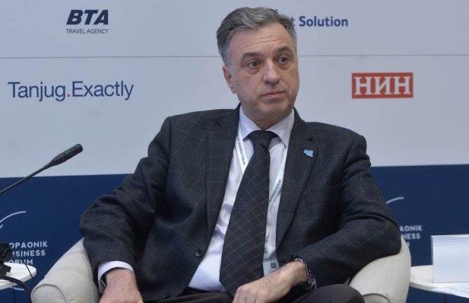 Vujanović: Nema govora o tome da će se oduzimati crkvena imovina