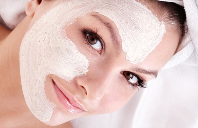 OPREZ: Ovih 5 grešaka pravimo prilikom korišćenja maski za lice