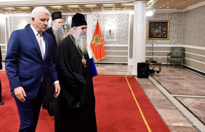 Marković formirao ekspertski tim za pregovore sa Mitropolijom