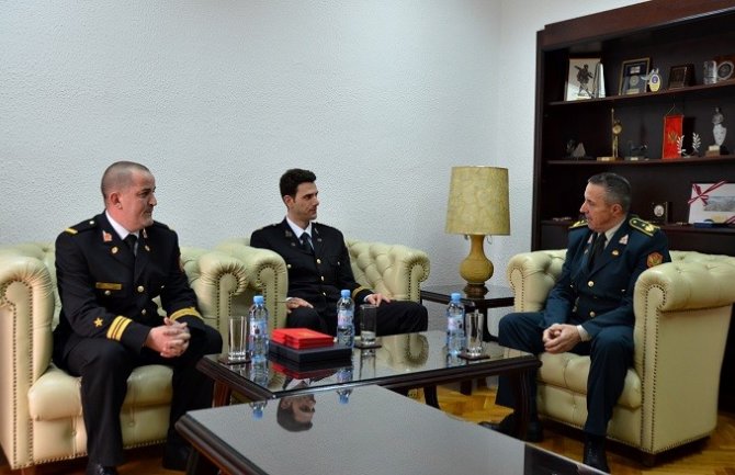 Pripadnik VCG angažovan u operaciji EU