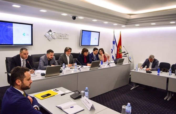 Gvozdenović: Valorizovaće potencijale pomorske privrede